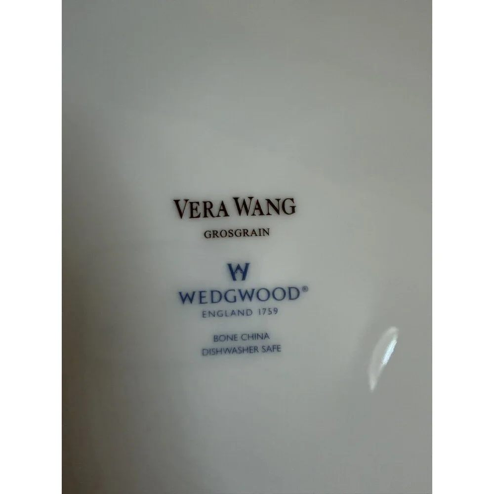 Vera Wang Wedgewood Grosgrain 10.75” Platinum Bone China Dinner Plates Set of 2